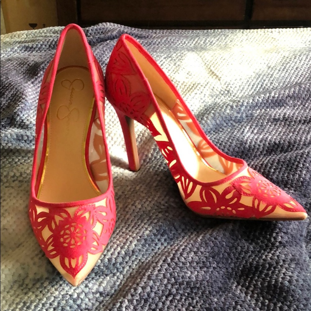 Jessica Simpson pink floral detailed heels size 10